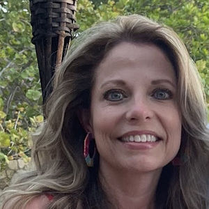 Meet your Posher, Sherry